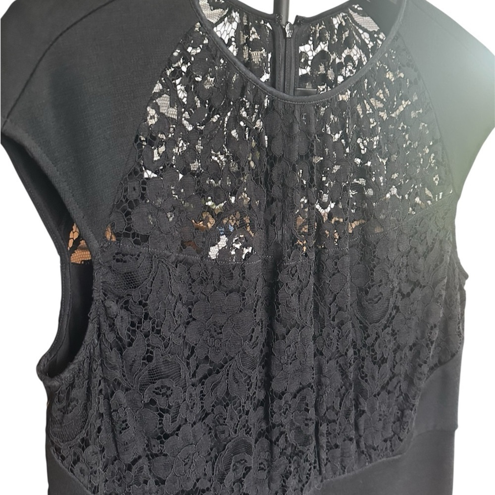 St. John Black Lace Dress with Matching Lace Shrug Size 12 - Picture 3 of 6